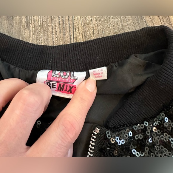 GUC LOL SURPRISE Remix Girl's Bomber Style Jacket, Black Sequins, Size: XL 14/16 - Picture 8 of 10